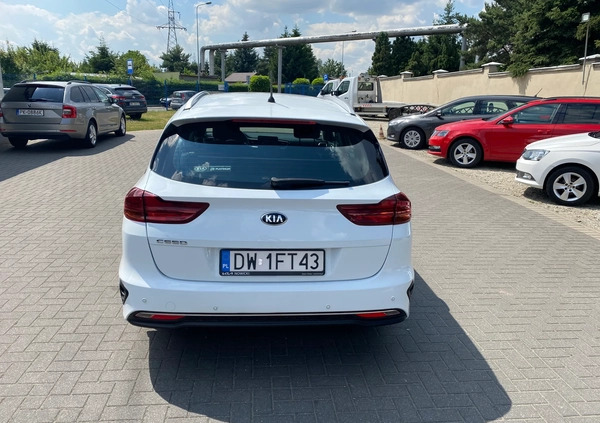 Kia Ceed cena 59900 przebieg: 90000, rok produkcji 2019 z Świerzawa małe 232